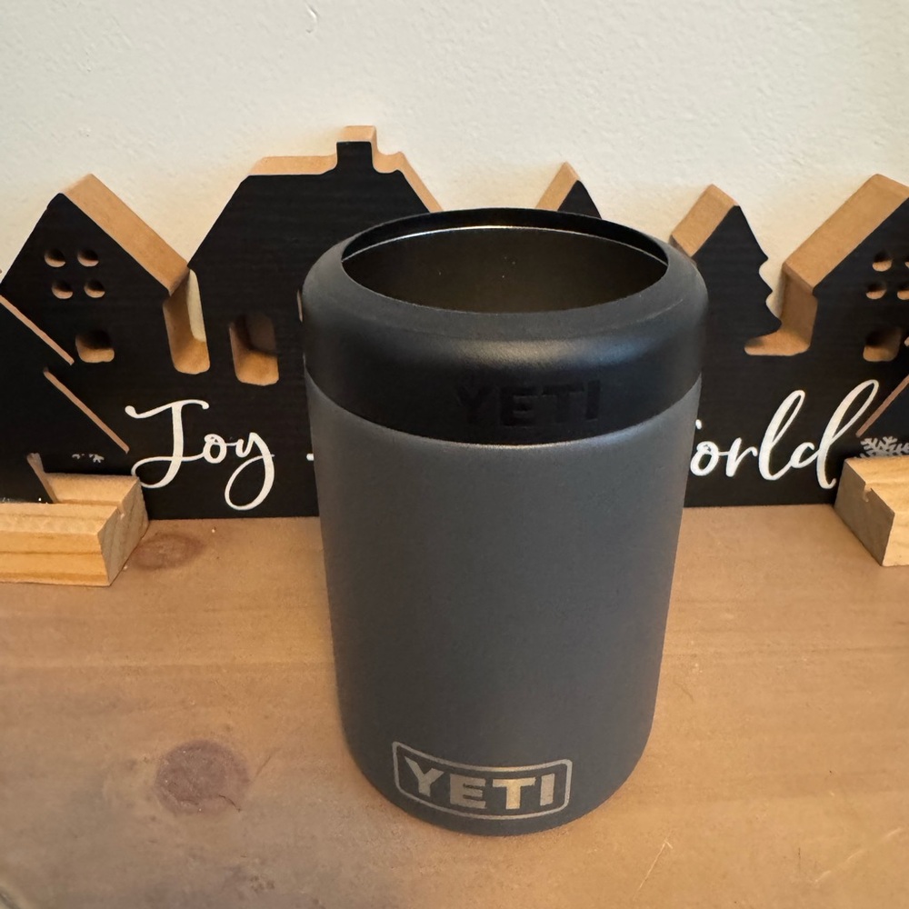 YETI Charcoal Bottle and Can Drink Holder